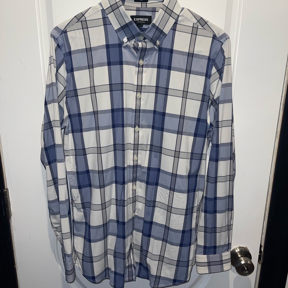 EXPRESS — Button Down w/ Plaid Pattern